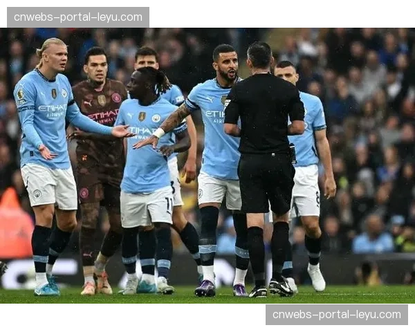 曼城公布对阵阿森纳大名单,斯通斯伤愈回归 曼城公布对阵阿森纳大名单,斯通斯伤愈回归