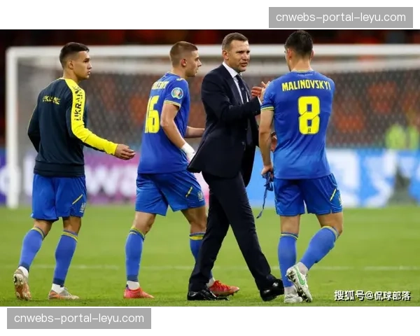 特写:卫冕失败后,“子弹”舍甫琴科在更衣室独自静坐半小时 特写:卫冕失败后,“子弹”舍甫琴科在更衣室独自静坐半小时